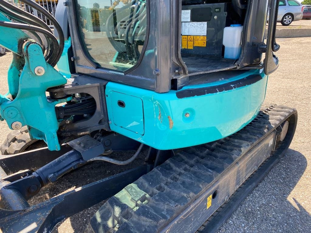Mini excavator Kobelco SK28SR-6E 1er Main Origine Française endommagée: picture 23 Mini excavator Kobelco SK28SR-6E 1er Main Origine Française endommagée: picture 23