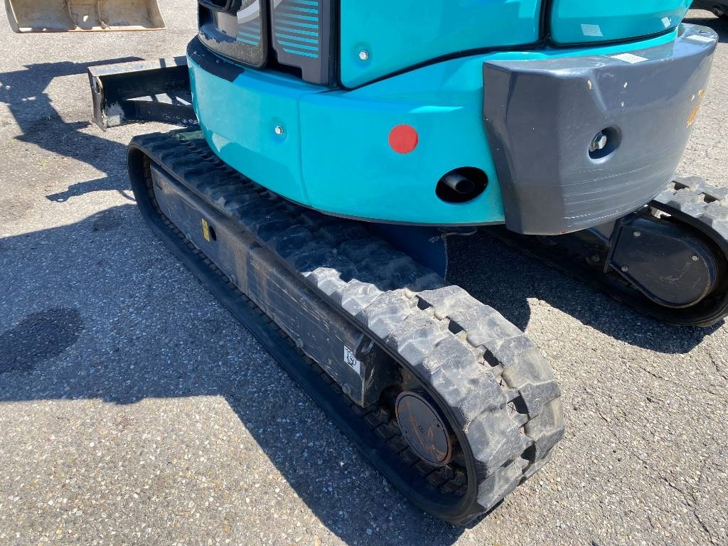 Mini excavator Kobelco SK28SR-6E 1er Main Origine Française endommagée: picture 29 Mini excavator Kobelco SK28SR-6E 1er Main Origine Française endommagée: picture 29