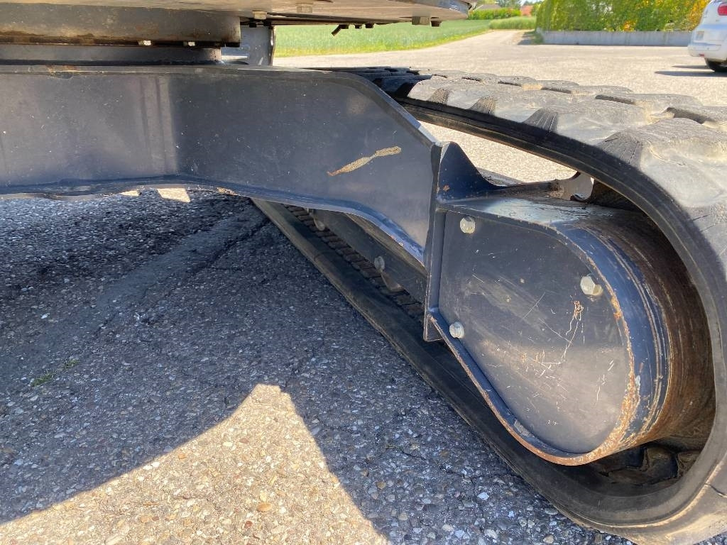 Mini excavator Kobelco SK28SR-6E 1er Main Origine Française endommagée: picture 34 Mini excavator Kobelco SK28SR-6E 1er Main Origine Française endommagée: picture 34