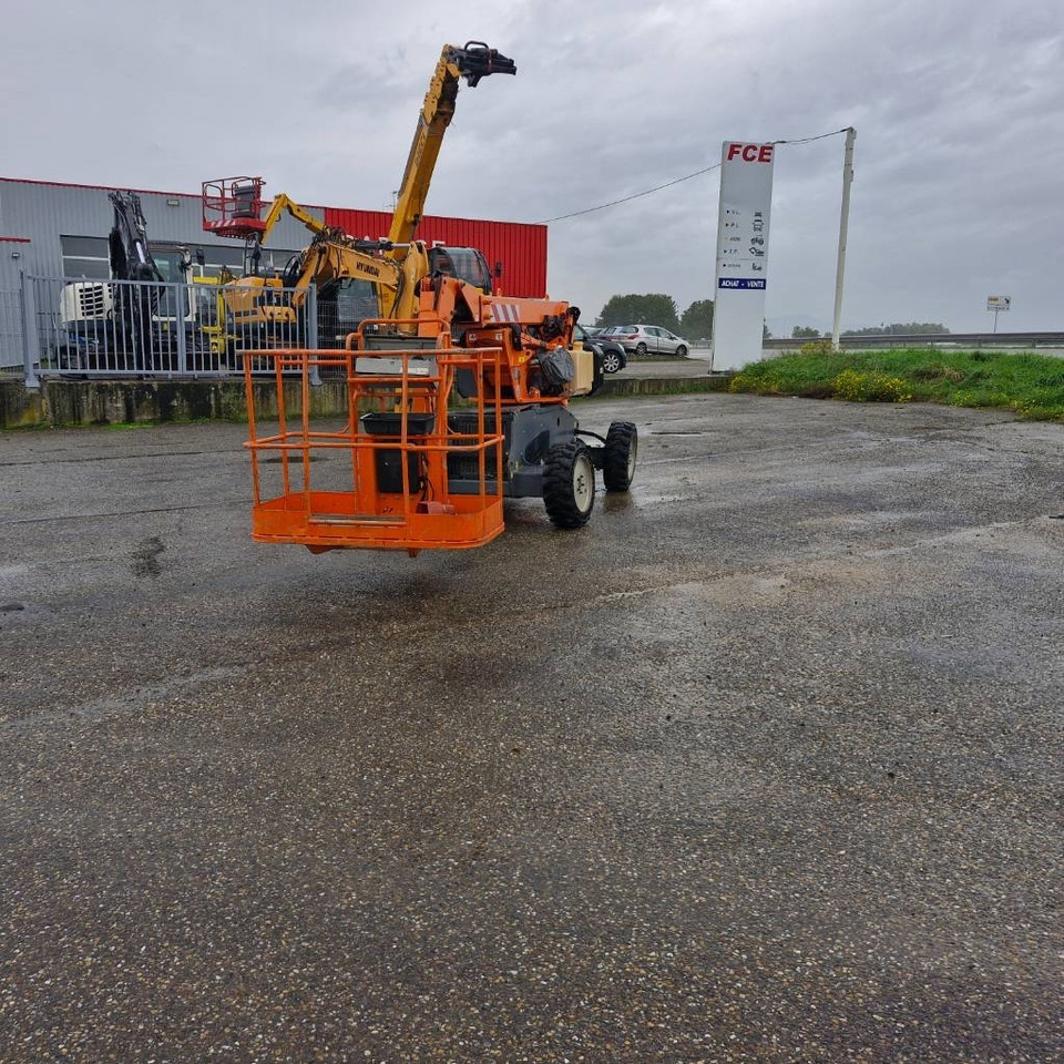 Manitou MAN GO12 - Articulated boom: picture 1 Manitou MAN GO12 - Articulated boom: picture 1