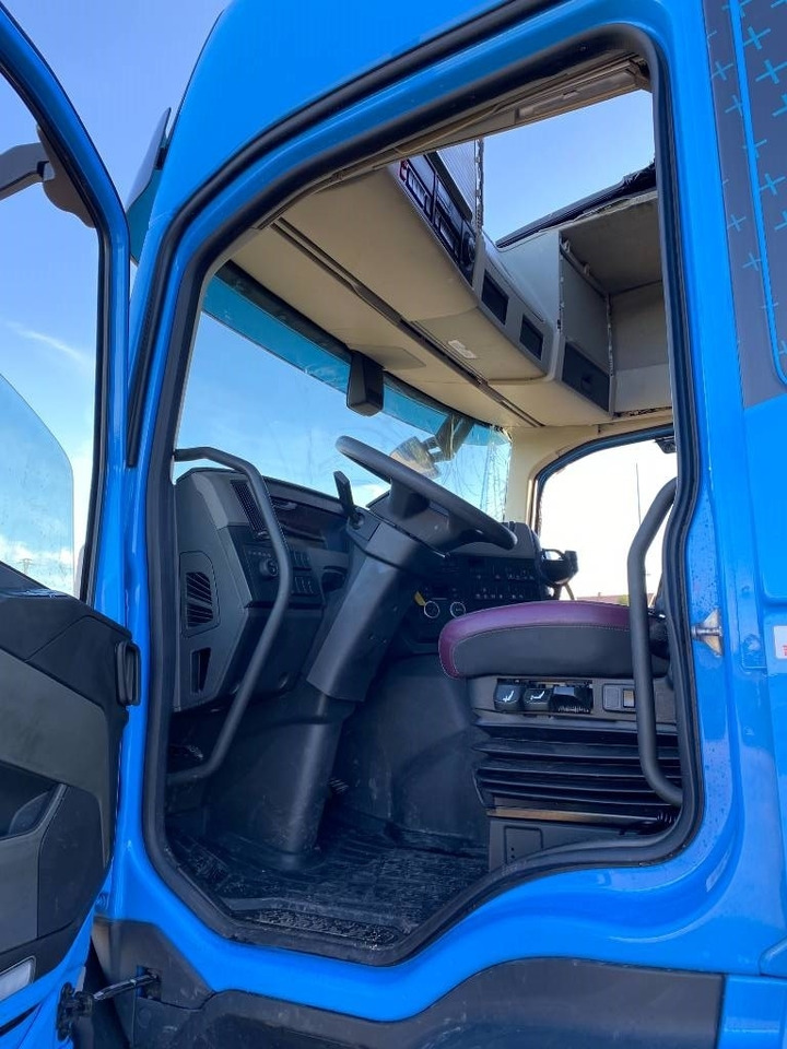 Tractor unit Volvo FM 460 / 1er Main endommagé: picture 21