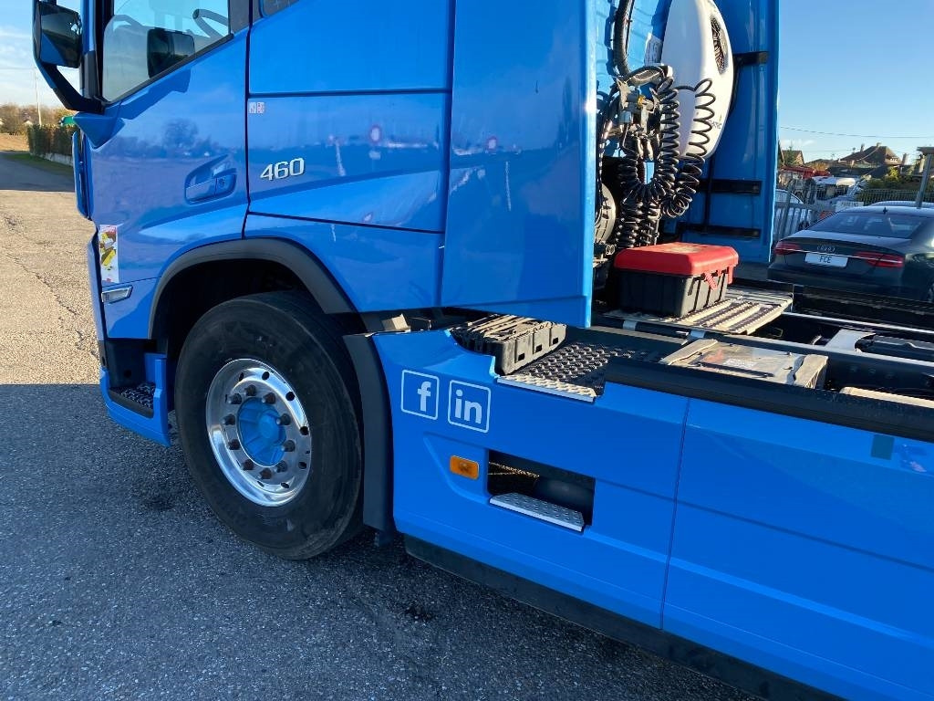 Tractor unit Volvo FM 460 / 1er Main endommagé: picture 23