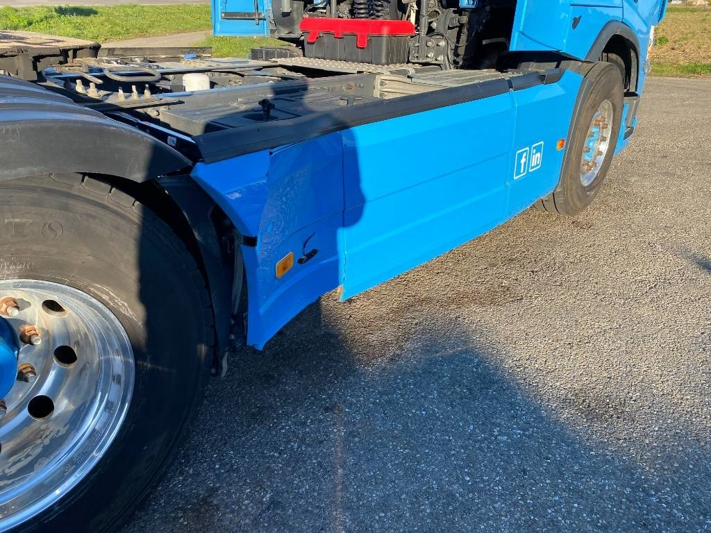 Tractor unit Volvo FM 460 / 1er Main endommagé: picture 33