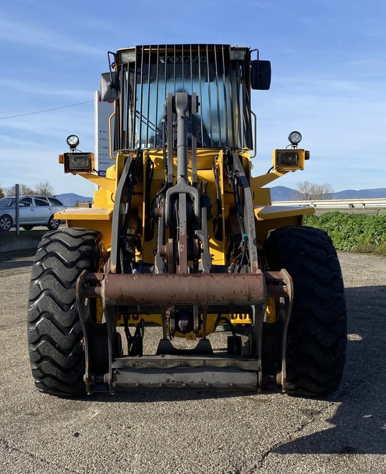 Volvo L90D Origine Française endommagée - Wheel loader: picture 2 Volvo L90D Origine Française endommagée - Wheel loader: picture 2