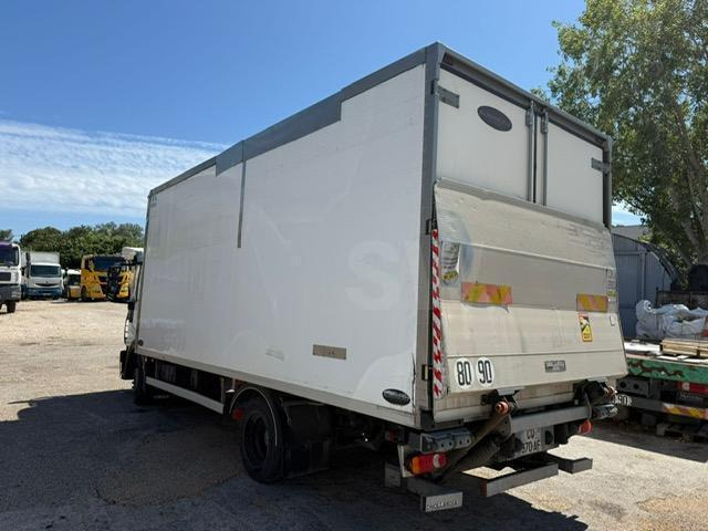Iveco 120E22 - Refrigerator truck: picture 3 Iveco 120E22 - Refrigerator truck: picture 3