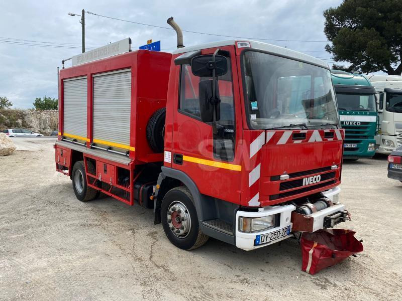 Fire truck Iveco EUROCARGO 100E15: picture 1