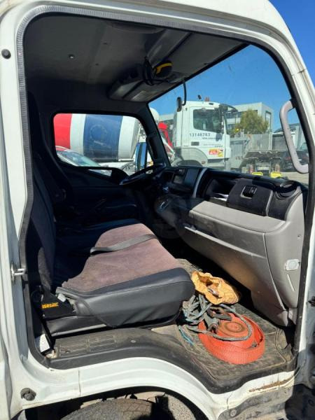 Tipper van Mitsubishi Fuso FUSO CANTER 35C13 BENNE: picture 9