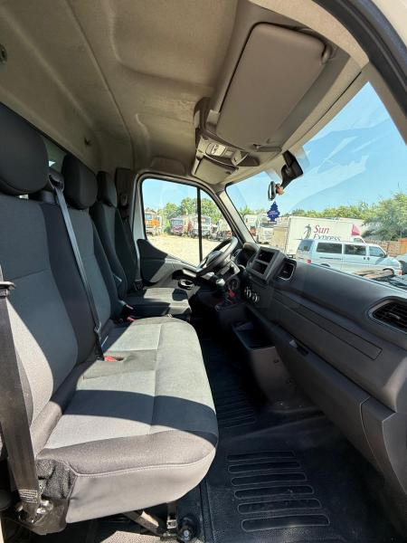 Renault Master 2.5 DCI 150 - Box van: picture 5 Renault Master 2.5 DCI 150 - Box van: picture 5
