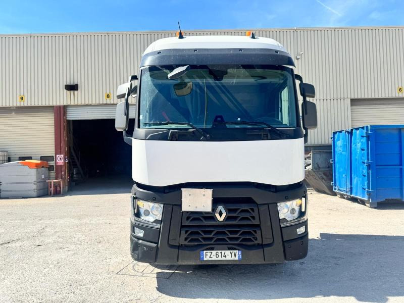 Renault C 480 - Tractor unit: picture 2 Renault C 480 - Tractor unit: picture 2