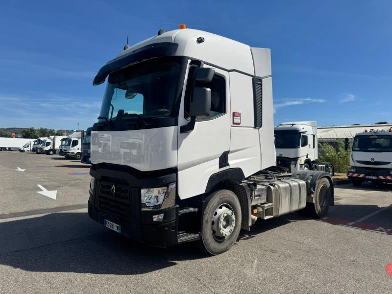 Renault C 480 - Tractor unit: picture 1 Renault C 480 - Tractor unit: picture 1