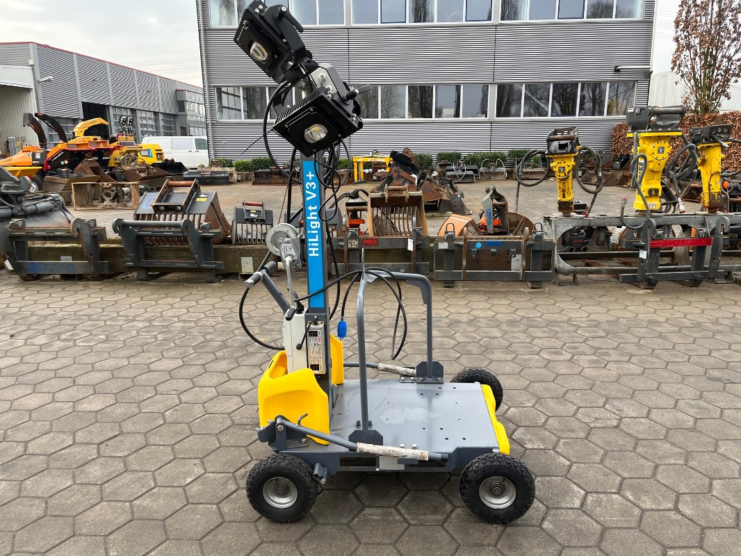 Atlas Copco V3 - Generator set: picture 3 Atlas Copco V3 - Generator set: picture 3