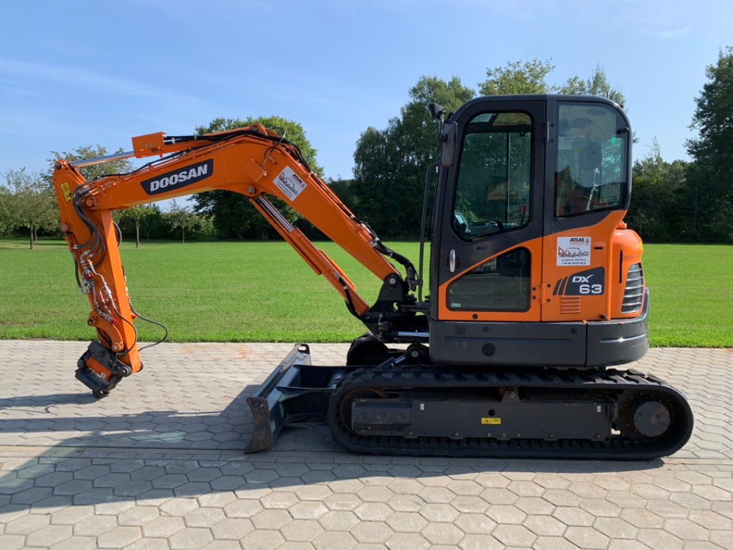 Doosan DX63-3 - Mini excavator: picture 3 Doosan DX63-3 - Mini excavator: picture 3