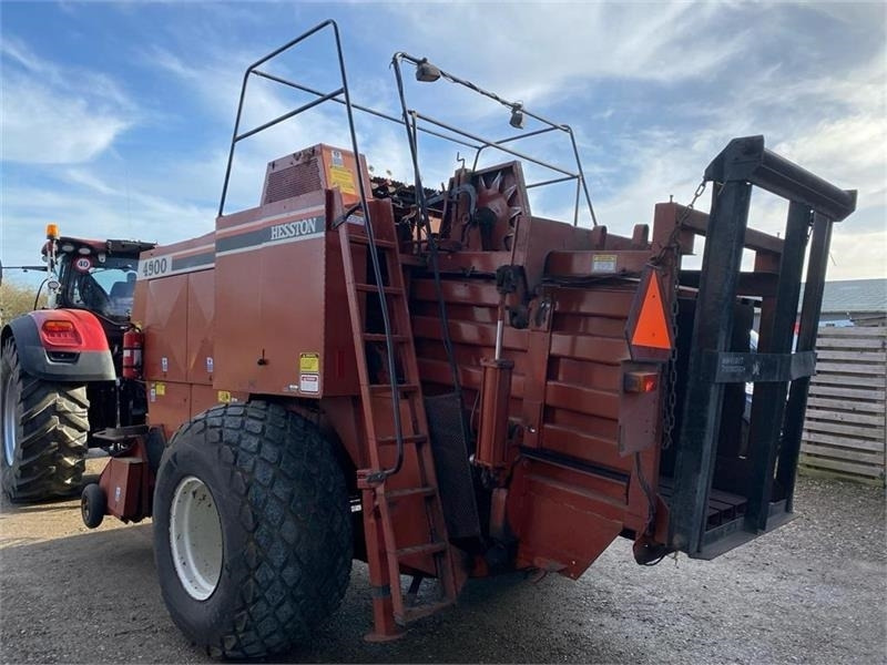 Hesston Hesston 4900 - Square baler: picture 4 Hesston Hesston 4900 - Square baler: picture 4