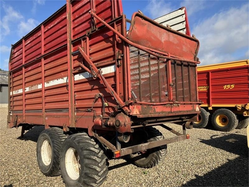 JF ES3500 - Forage mixer wagon: picture 2 JF ES3500 - Forage mixer wagon: picture 2