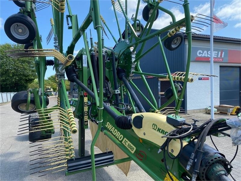 Krone Swadro TC 1000 Plus model - Tedder/ Rake: picture 4 Krone Swadro TC 1000 Plus model - Tedder/ Rake: picture 4