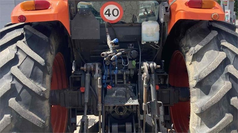 Kubota M8540N - Farm tractor: picture 5 Kubota M8540N - Farm tractor: picture 5