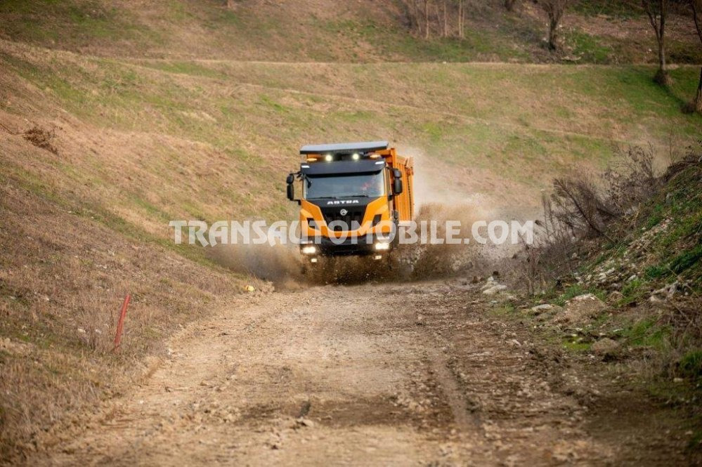 New Tipper Iveco Astra HHD9 86.48 12.9L TURBO DIESEL AUTOMATIQUE TIPPER HIGH HEAVY DUTY 8x6 MY 2024 - EXPORT OUT EU: picture 7