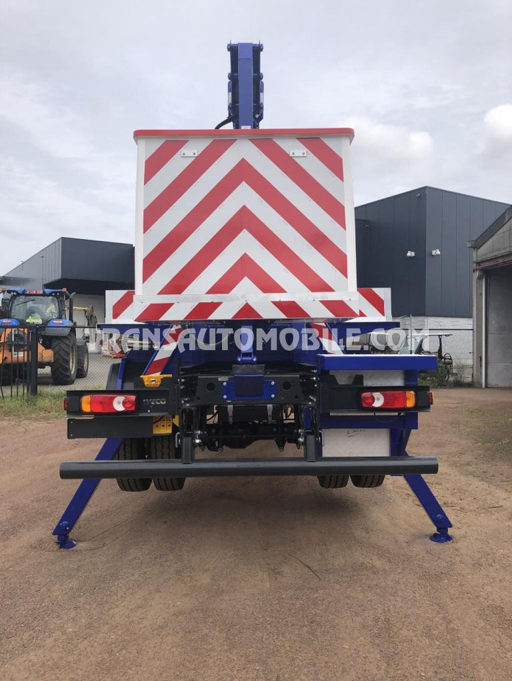 Lease a  Iveco Eurocargo ML150E24W 5.9L Diesel NACELLE - 4x4 Iveco Eurocargo ML150E24W 5.9L Diesel NACELLE - 4x4: picture 9
