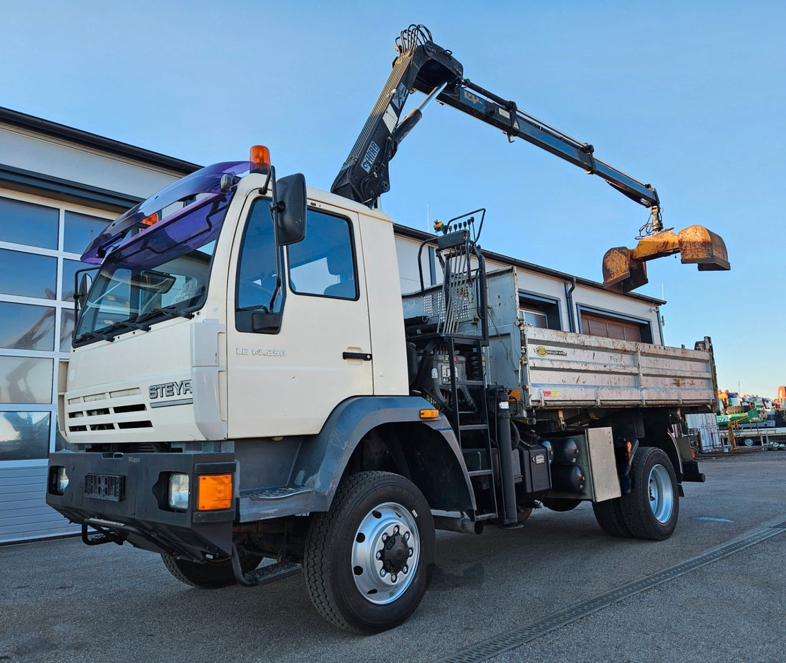 MAN LE 14.250 4x4 HIAB 077BS-2 Kran Greifer - Tipper, Crane truck: picture 1 MAN LE 14.250 4x4 HIAB 077BS-2 Kran Greifer - Tipper, Crane truck: picture 1