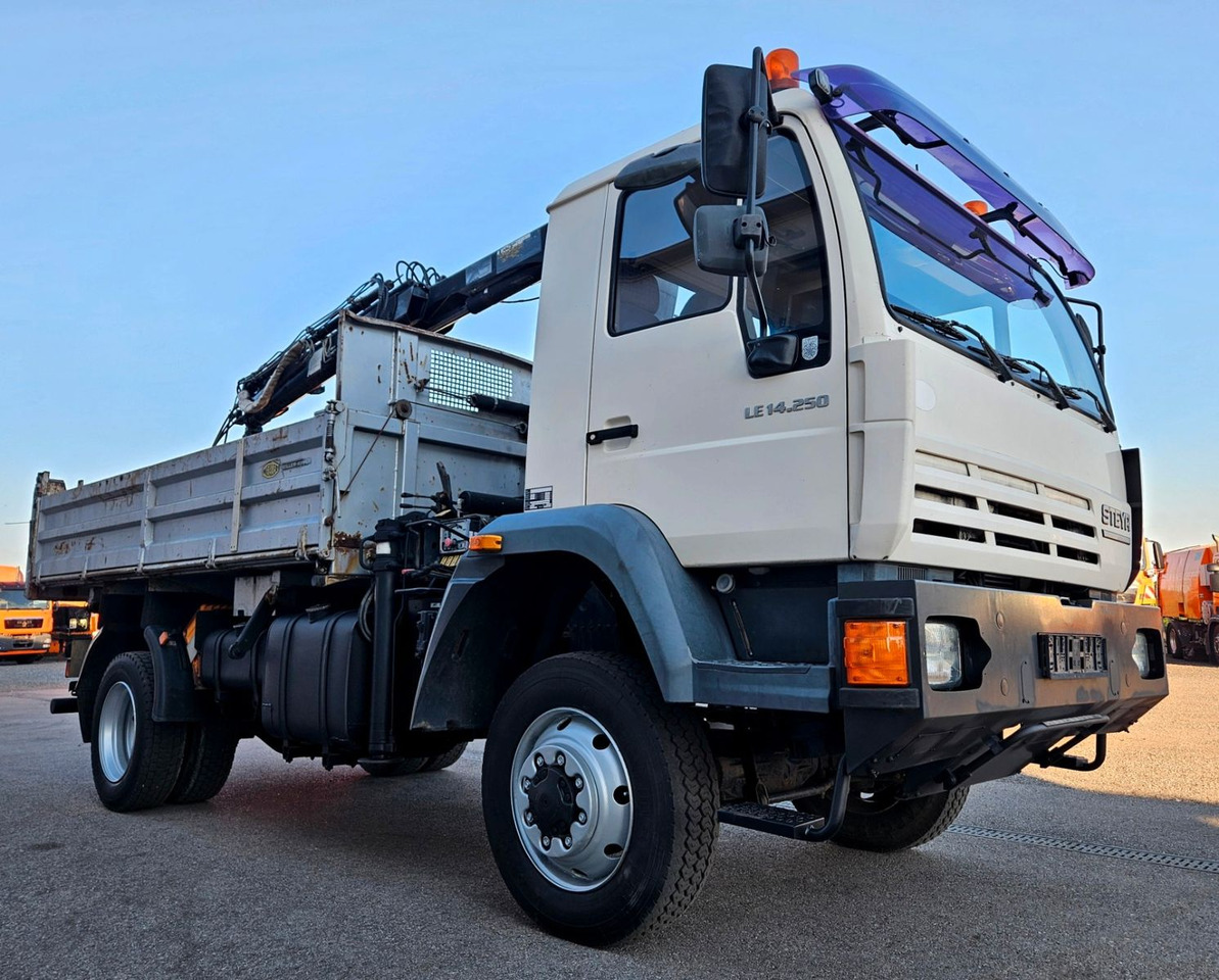 MAN LE 14.250 4x4 HIAB 077BS-2 Kran Greifer - Tipper, Crane truck: picture 1 MAN LE 14.250 4x4 HIAB 077BS-2 Kran Greifer - Tipper, Crane truck: picture 1