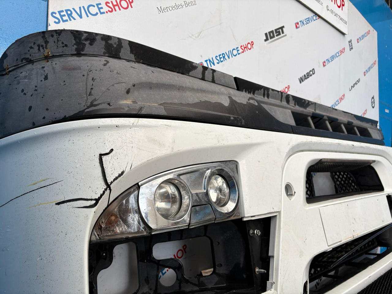 Paraurti Anteriore Iveco 5801258838 - Bumper for Truck: picture 4 Paraurti Anteriore Iveco 5801258838 - Bumper for Truck: picture 4