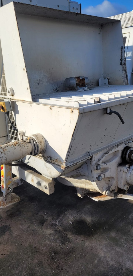 SCHWING STETTER 1800 - Stationary concrete pump: picture 3 SCHWING STETTER 1800 - Stationary concrete pump: picture 3