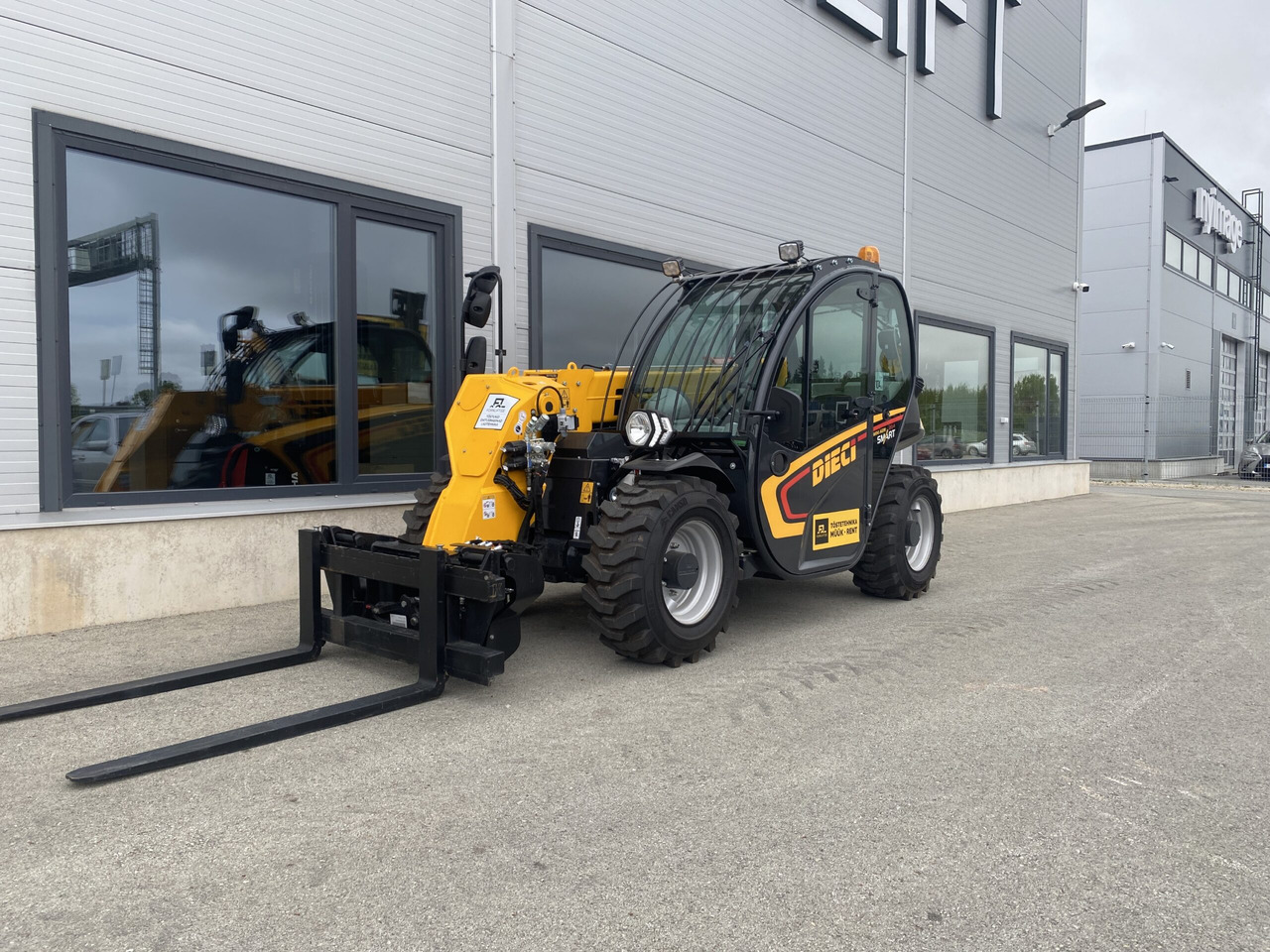 Dieci Mini Agri 20.4 SMART 37 kW - Telescopic handler: picture 1 Dieci Mini Agri 20.4 SMART 37 kW - Telescopic handler: picture 1