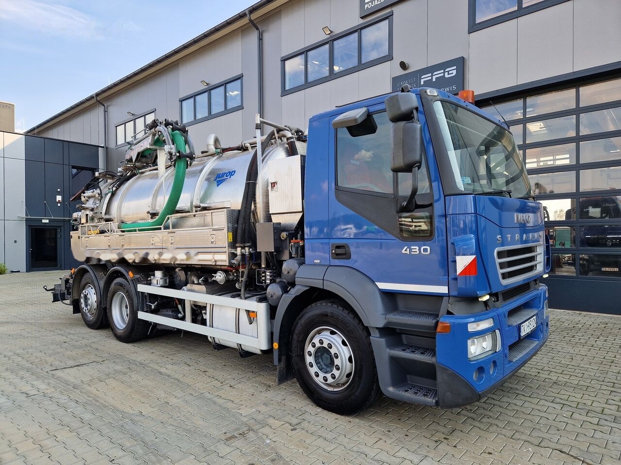 IVECO - Vacuum truck: picture 2 IVECO - Vacuum truck: picture 2