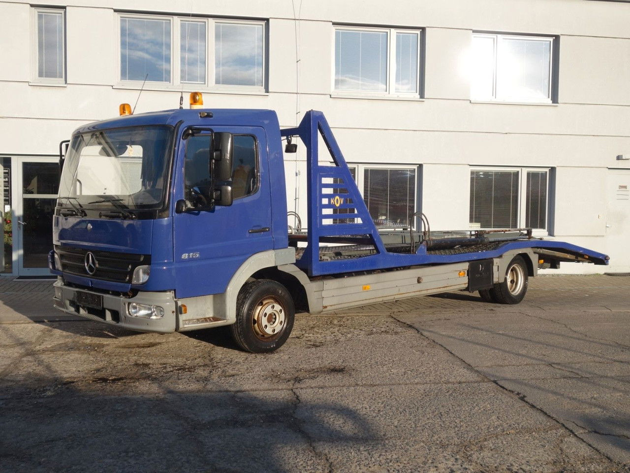 Mercedes-Benz Atego 815 für 2 PKW - Autotransporter truck: picture 2 Mercedes-Benz Atego 815 für 2 PKW - Autotransporter truck: picture 2