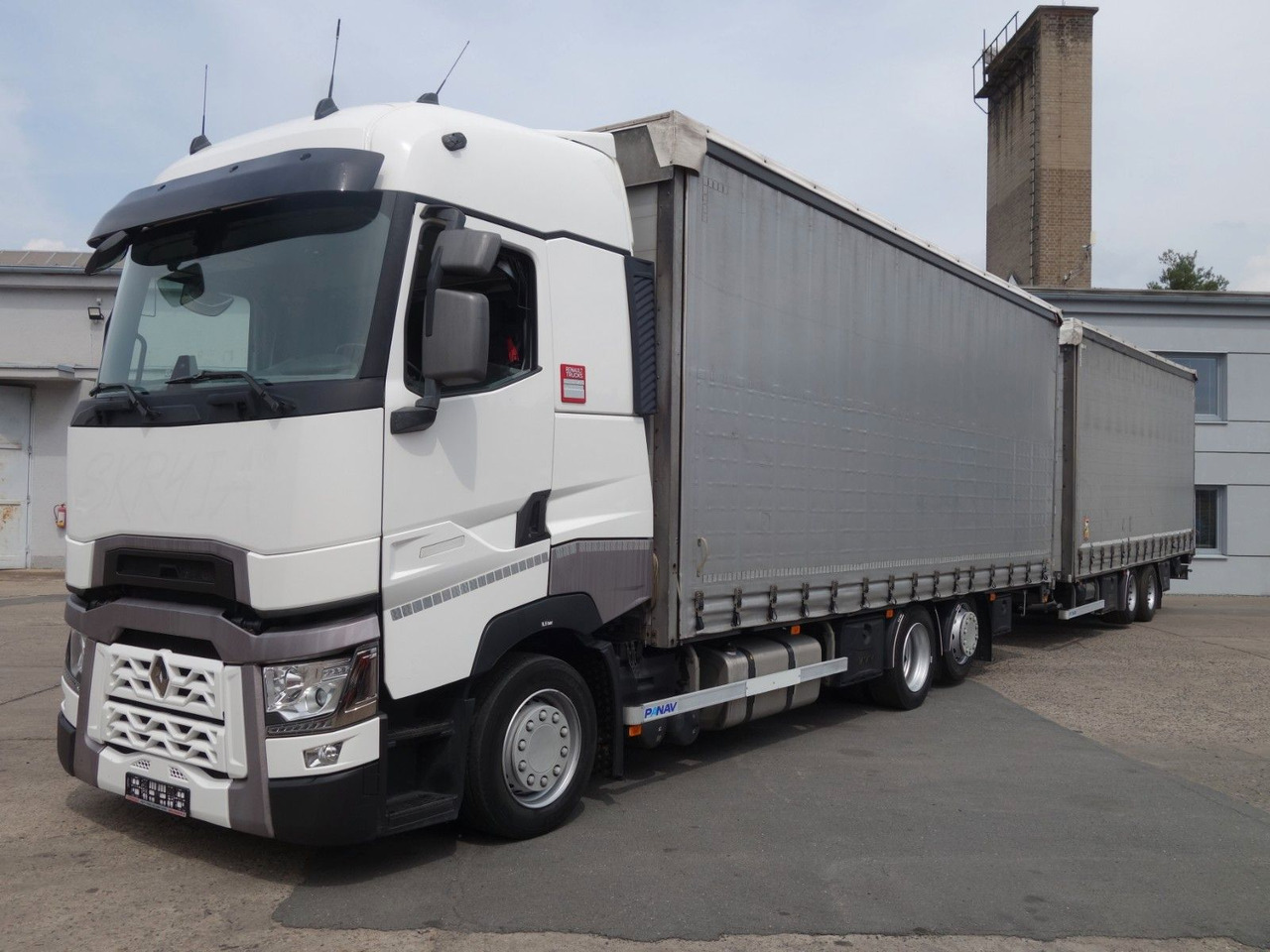 Renault T520 6x2 + trailer, 120m3, 2x Liftachse - Curtainsider truck: picture 1 Renault T520 6x2 + trailer, 120m3, 2x Liftachse - Curtainsider truck: picture 1