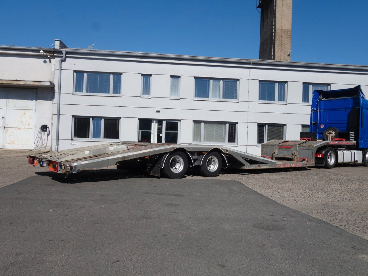 SVAN CH33, für 2 LKWs - Autotransporter semi-trailer: picture 4 SVAN CH33, für 2 LKWs - Autotransporter semi-trailer: picture 4