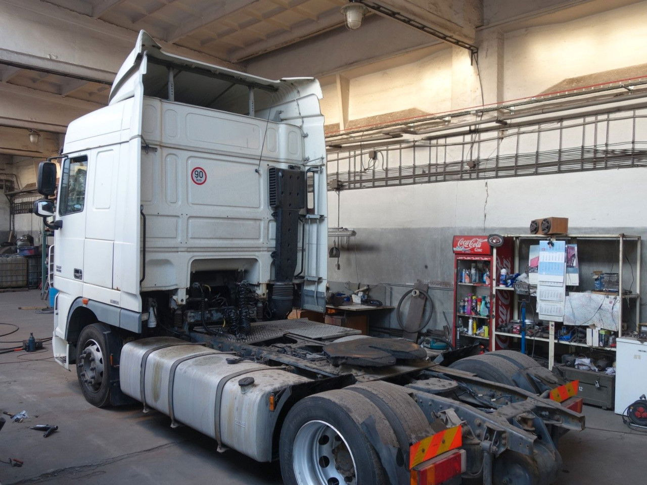 DAF XF 460 SC LD, Motorschaden - Tractor unit: picture 3 DAF XF 460 SC LD, Motorschaden - Tractor unit: picture 3