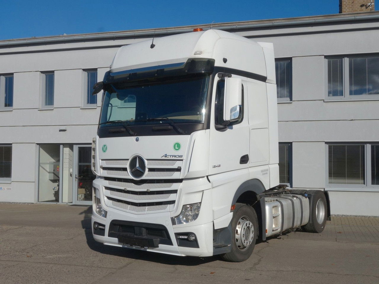 Mercedes-Benz Actros 1848 Giga Space, Standard - Tractor unit: picture 1 Mercedes-Benz Actros 1848 Giga Space, Standard - Tractor unit: picture 1