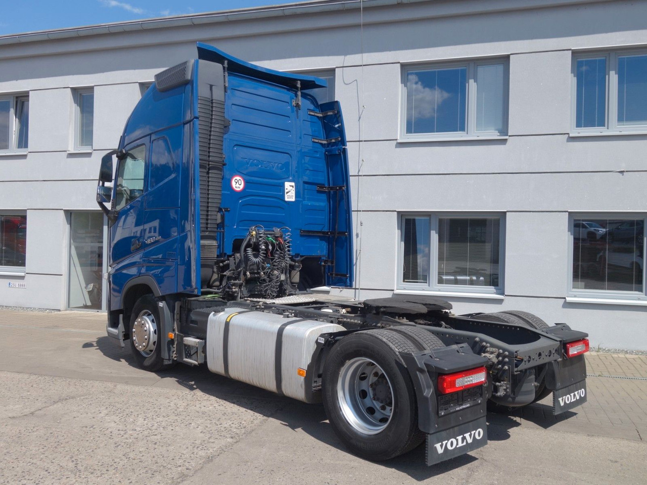 Volvo FH 460 XL, Navi, I-Park Cool, ,TOP Truck - Tractor unit: picture 4 Volvo FH 460 XL, Navi, I-Park Cool, ,TOP Truck - Tractor unit: picture 4