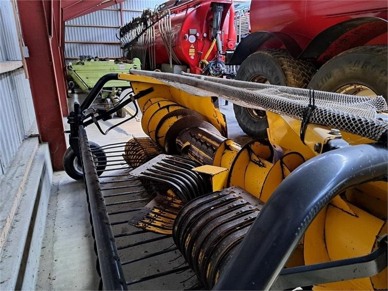 Hay and forage equipment New Holland 355 W Græspick-up: picture 6