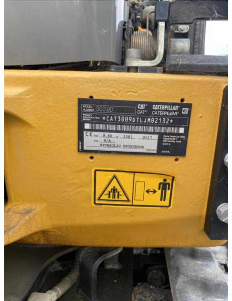 CAT 300.9D - Crawler excavator: picture 5 CAT 300.9D - Crawler excavator: picture 5