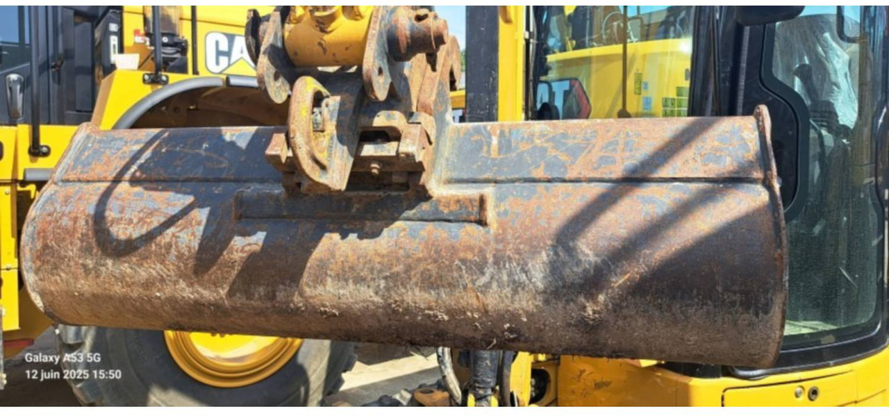 Crawler excavator CAT 303.5E2CR: picture 21