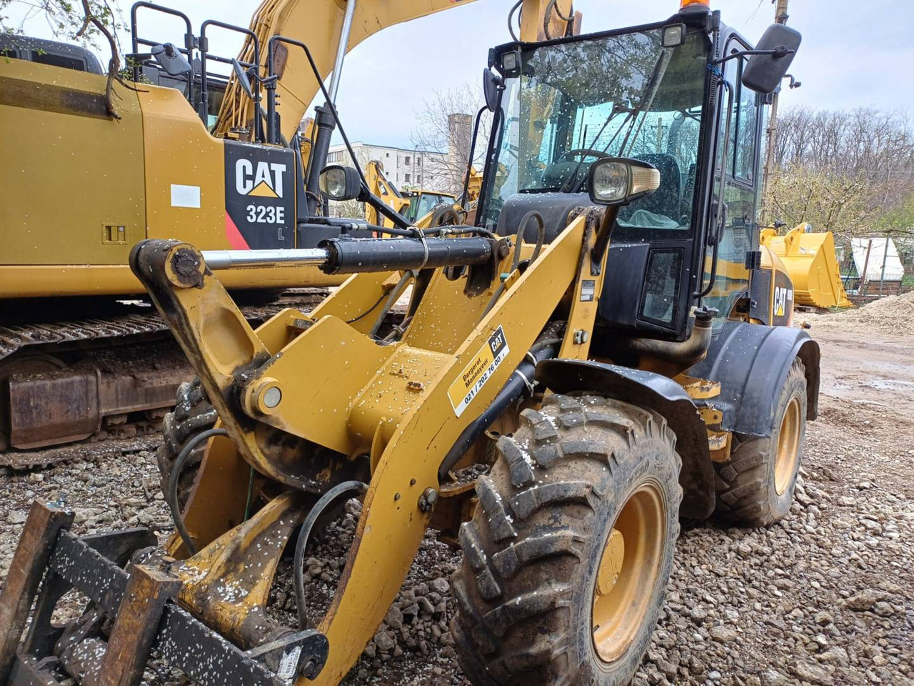 CAT 908H2 - Wheel loader: picture 1 CAT 908H2 - Wheel loader: picture 1