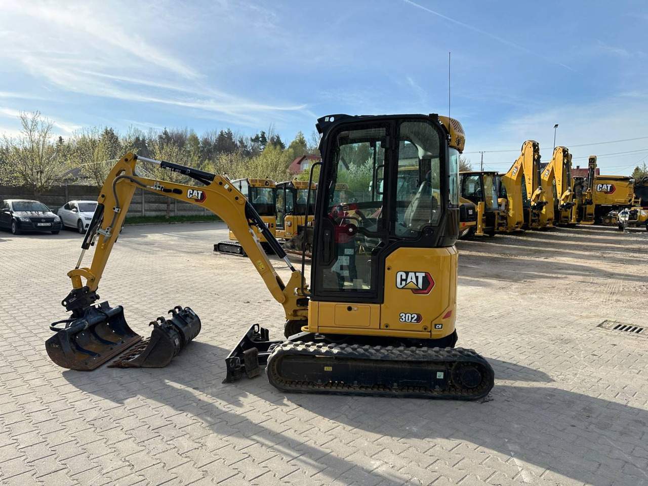Crawler excavator CAT 302CR: picture 13