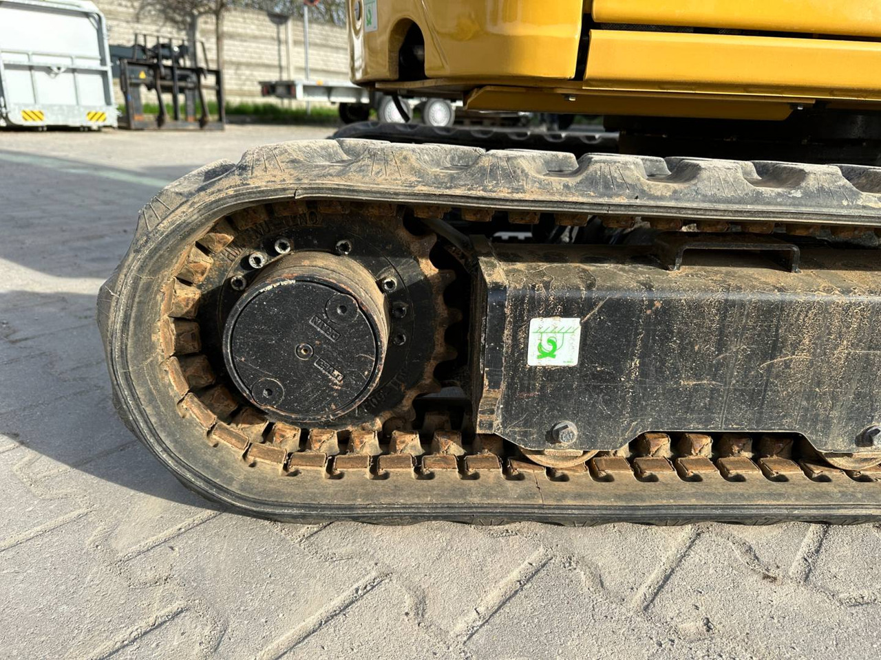 Crawler excavator CAT 302CR: picture 30