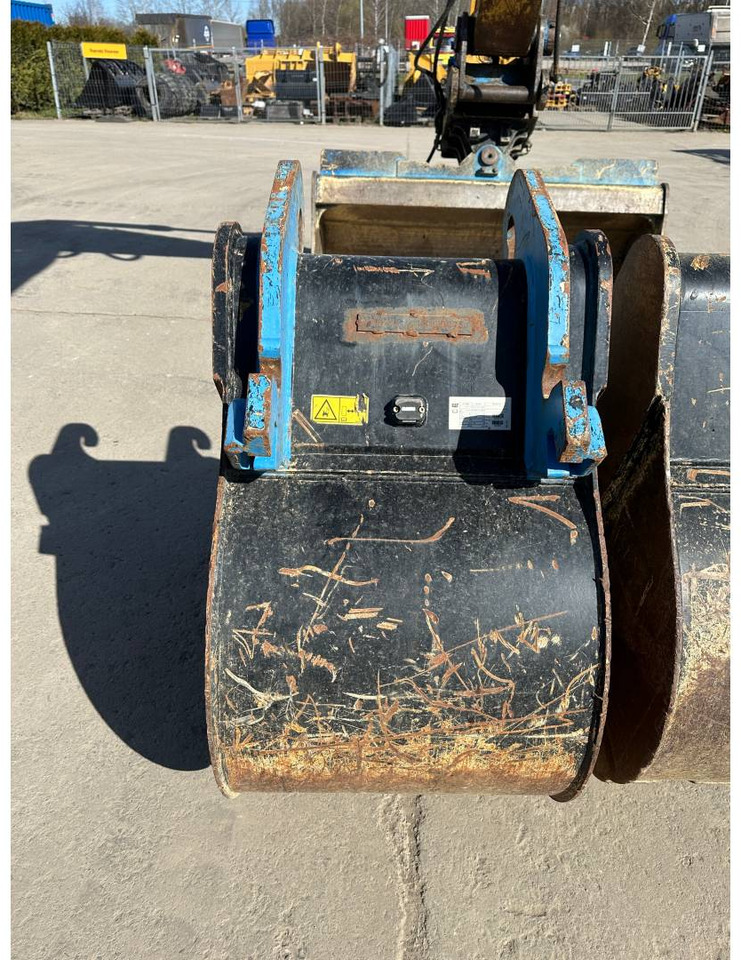 Crawler excavator CAT 323: picture 28 Crawler excavator CAT 323: picture 28