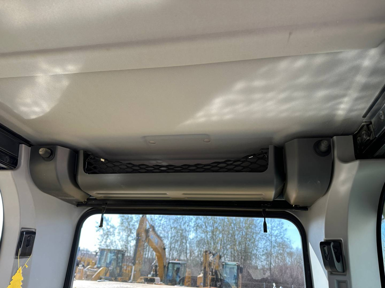 Crawler excavator CAT 323: picture 13 Crawler excavator CAT 323: picture 13