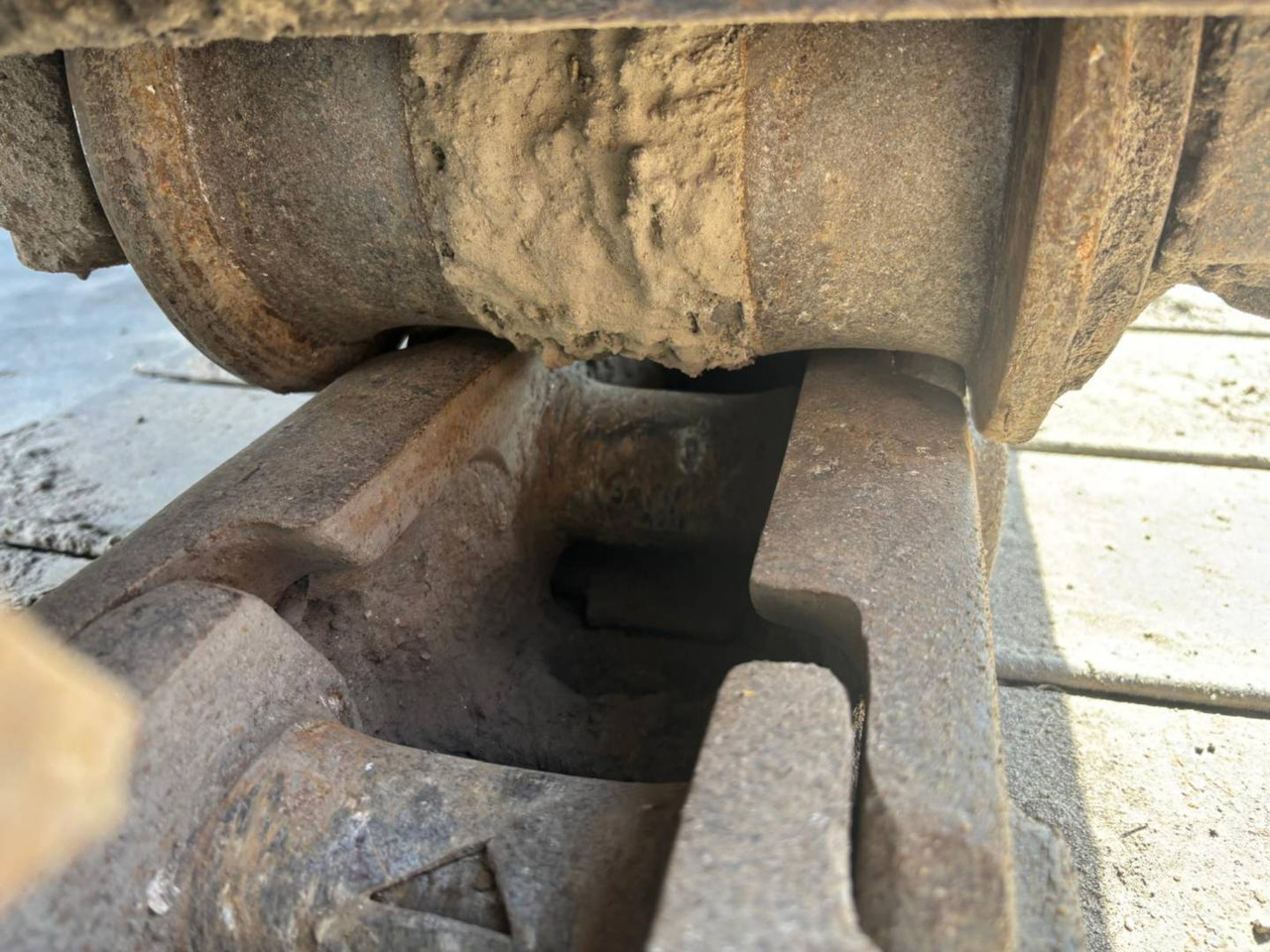 Crawler excavator CAT 336F: picture 16