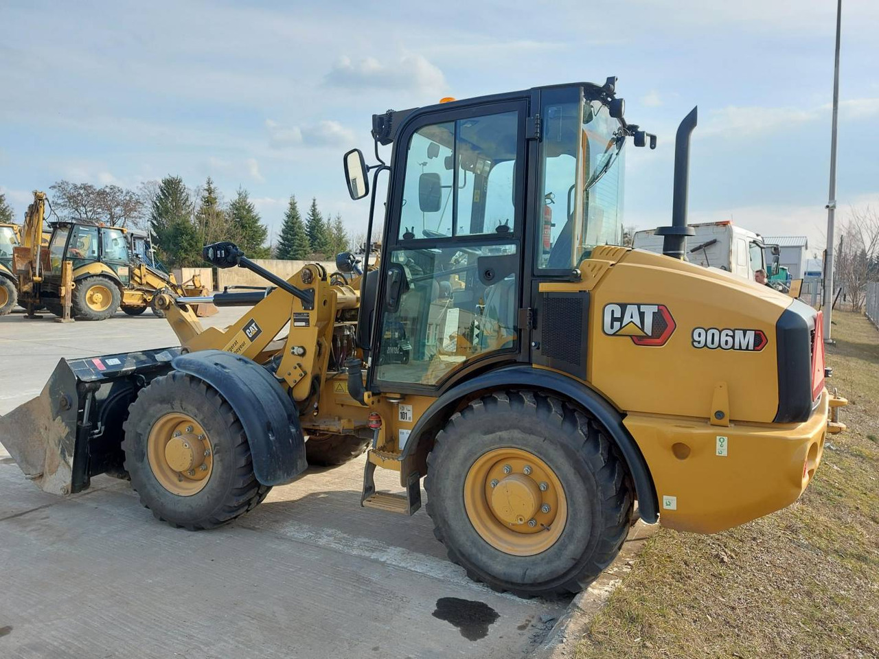 CAT 906M - Wheel loader: picture 4 CAT 906M - Wheel loader: picture 4