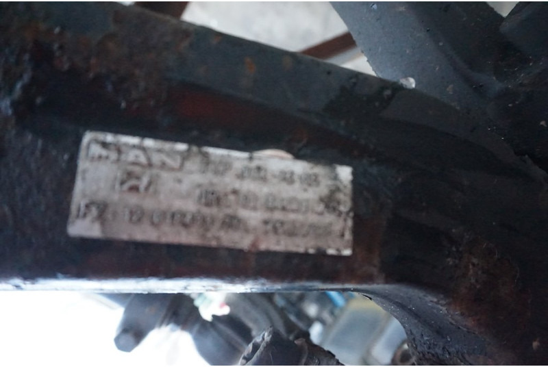 MAN VOK-06-05 81.44001-7352 - Front axle for Truck: picture 3 MAN VOK-06-05 81.44001-7352 - Front axle for Truck: picture 3