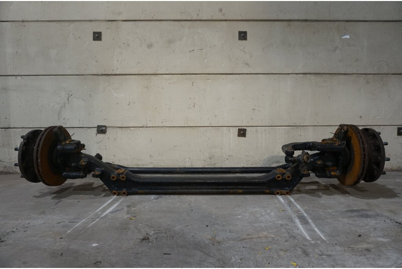 MAN VOK-08-01 - Front axle for Truck: picture 1 MAN VOK-08-01 - Front axle for Truck: picture 1