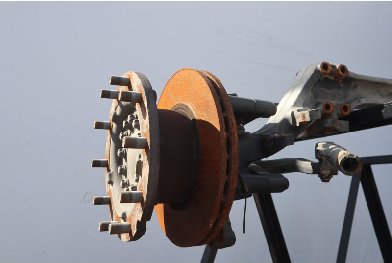 MAN VOK-08-44 - Front axle for Truck: picture 2 MAN VOK-08-44 - Front axle for Truck: picture 2