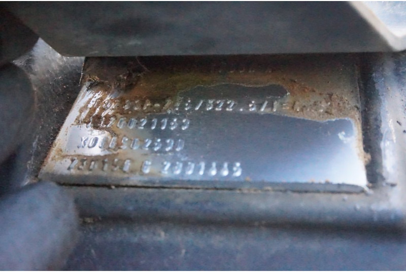 Mercedes-Benz FD223P-7.5/S22.5 29/24x4.0 - Front axle for Truck: picture 4 Mercedes-Benz FD223P-7.5/S22.5 29/24x4.0 - Front axle for Truck: picture 4