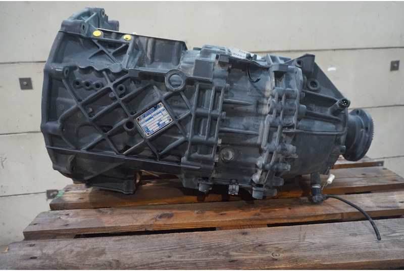 ZF 12AS2130DD TGS - Gearbox for Truck: picture 1 ZF 12AS2130DD TGS - Gearbox for Truck: picture 1