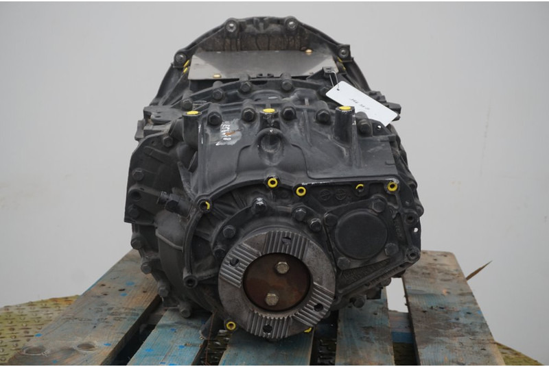 ZF 12AS2130TDM12 - Gearbox for Truck: picture 4 ZF 12AS2130TDM12 - Gearbox for Truck: picture 4